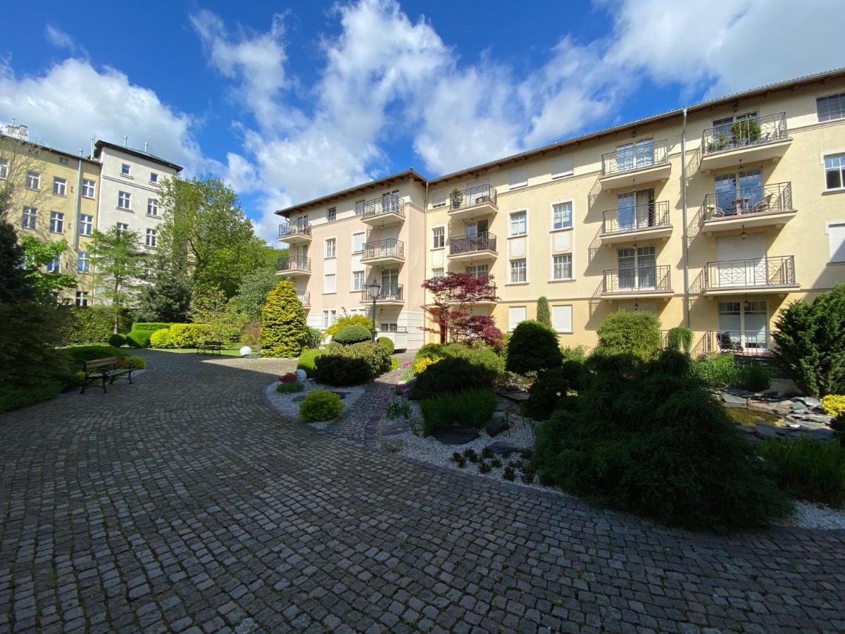 Sanhaus Apartments - Patio Mare - Apartament Z Balkonem I Parkingiem W Centrum Σόποτ Εξωτερικό φωτογραφία